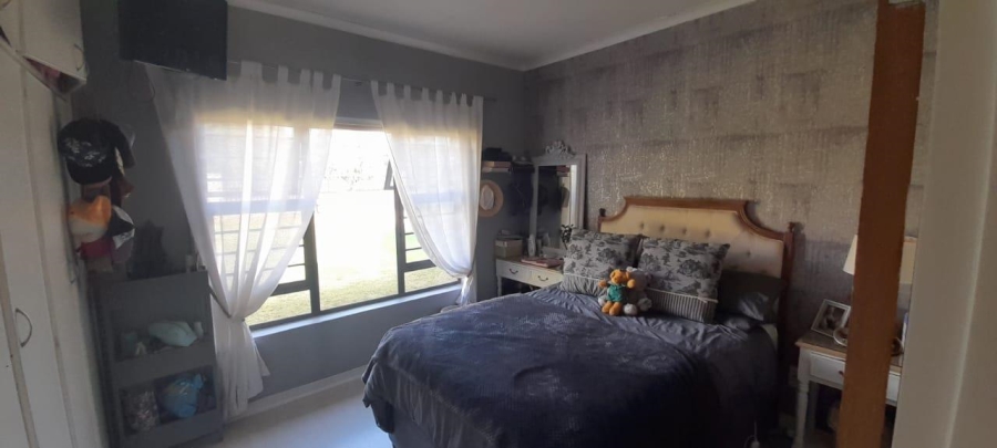 7 Bedroom Property for Sale in Bloemhof North West